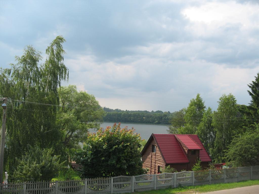 Dom Nad Jeziorem Rasząg Habitación foto