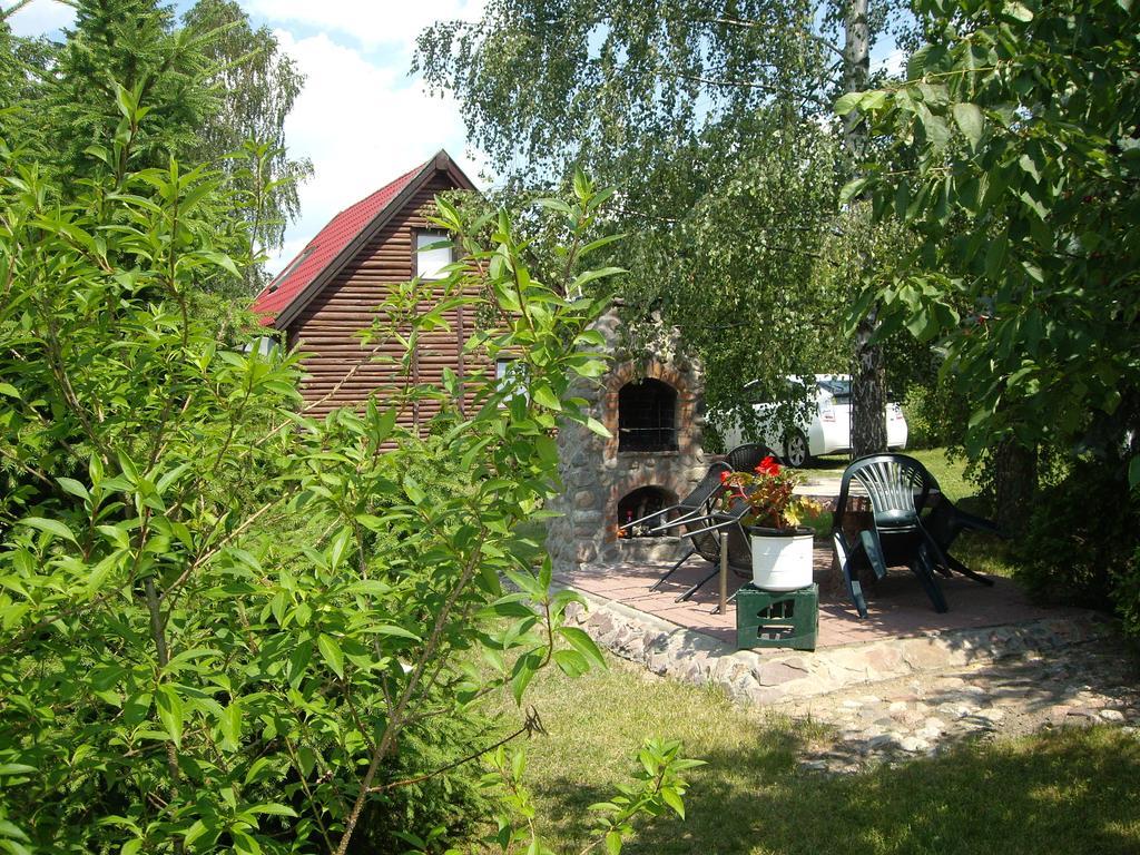Dom Nad Jeziorem Rasząg Exterior foto